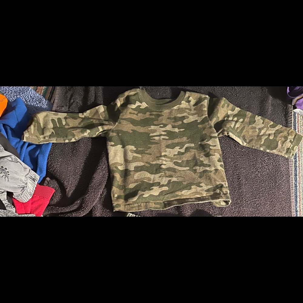 2T camo long sleeve